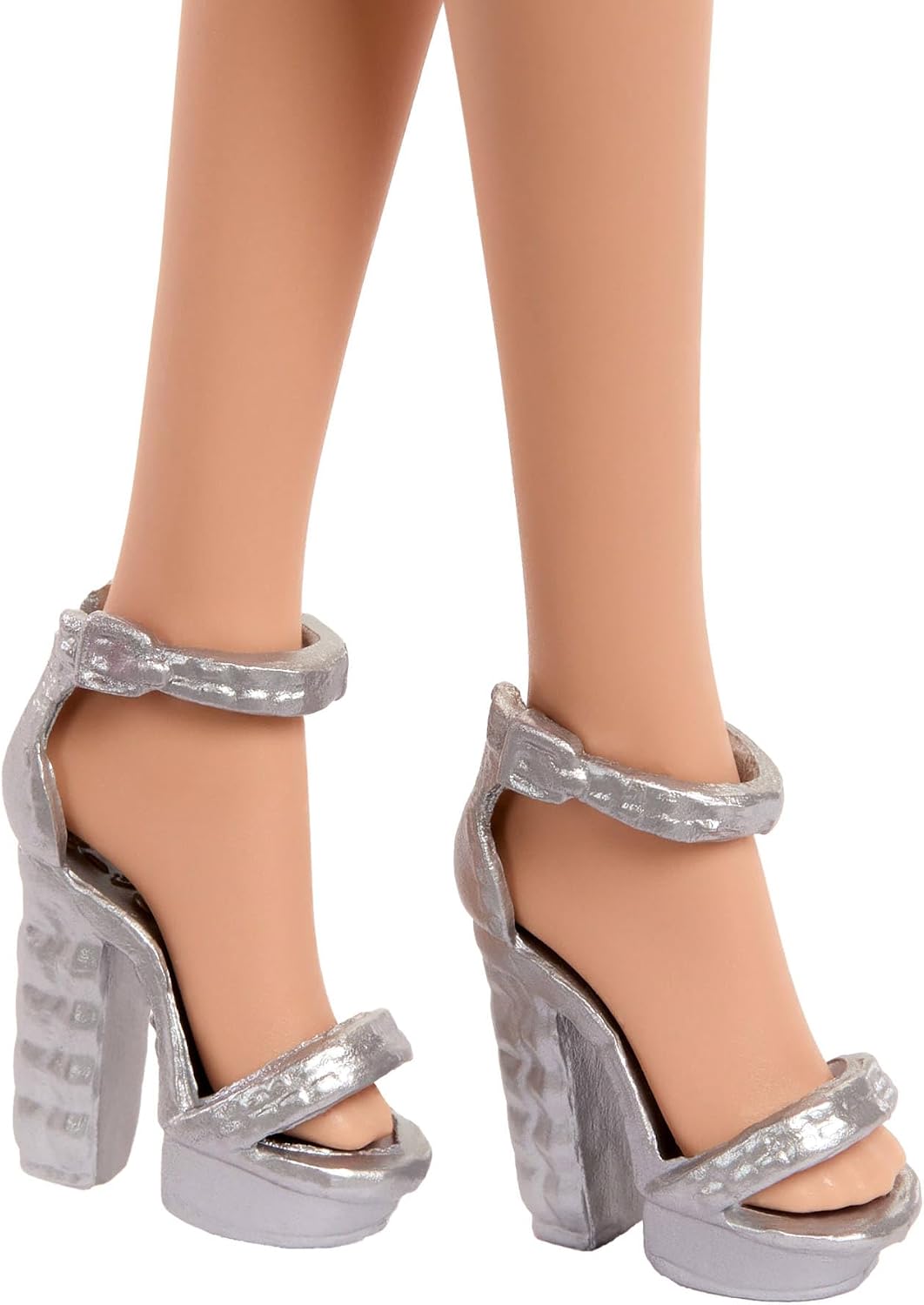 Barbie 80ème Anniversaire de Mattel Poupée Blonde avec Robe Rouge, Chaussures et Collier argentés, Jouet à Collectionner, JGD25 – Image 3